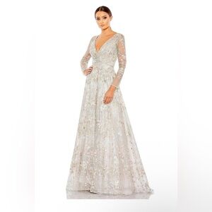 Mac Duggal NWT Floral Embroidered Tulle Gown - Size 12 - Rose/Grey